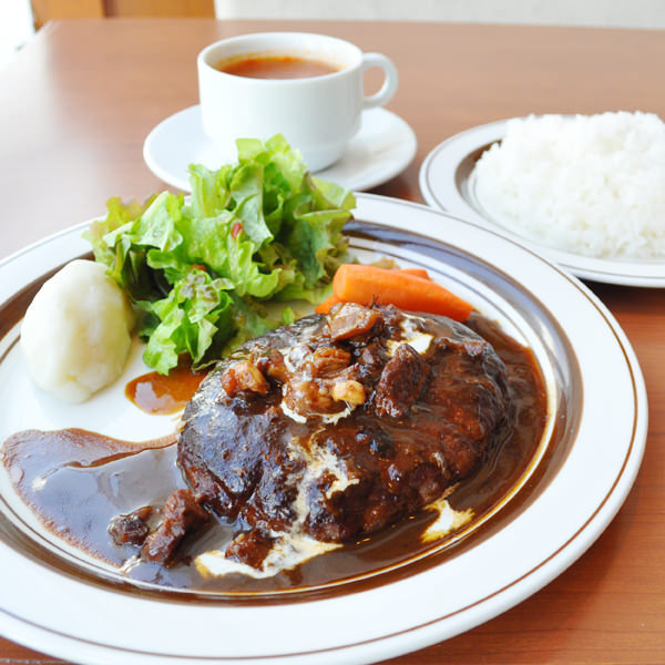 横浜での贅沢ランチは当店で決まり！