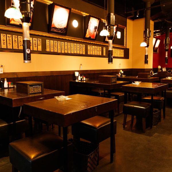 【大型宴会から小宴会まで】20名様以上のご宴会もOK！少人数での飲み会や、女子同士のご利用など、様々なシーンでご活用頂けます♪落ち着いた雰囲気で居心地の良い空間となっております！