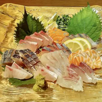 A fusion of Japanese and Western cuisine, a little luxury course ★ 6000 yen per person (tax included) ★ 9 dishes + 2 hours of all-you-can-drink + ice cream ★