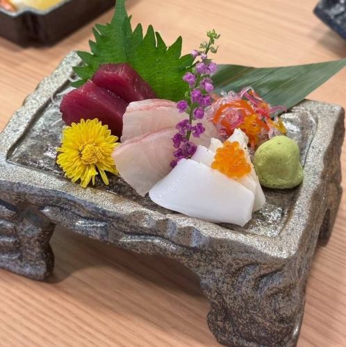 三種生魚生魚片
