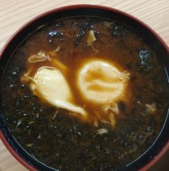 玉子の赤だし
