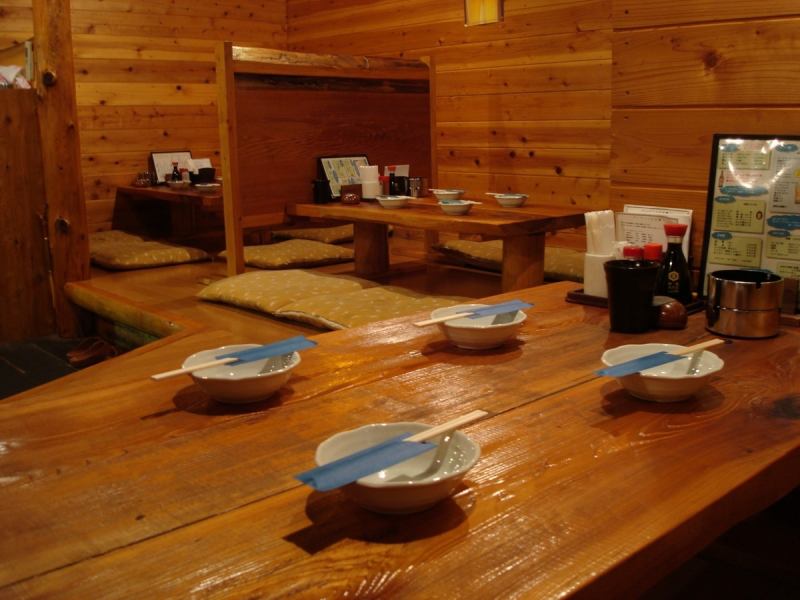 お座敷は最大20名様までOK！！会社宴会などお気軽にご相談ください。