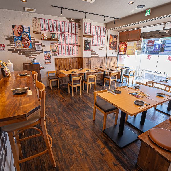 [Private rental possible ◎] The cozy and friendly atmosphere in the stylish shop is very nice.