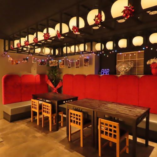 <p>The interior pursues the &quot;Japanese&quot; style of Asakusa and invites you to an extraordinary space.Table seats can accommodate from 2 to a maximum of 8 people!In conjunction with the all-you-can-drink course, you can also use it for various banquets such as New Year&#39;s parties and New Year&#39;s parties.</p>