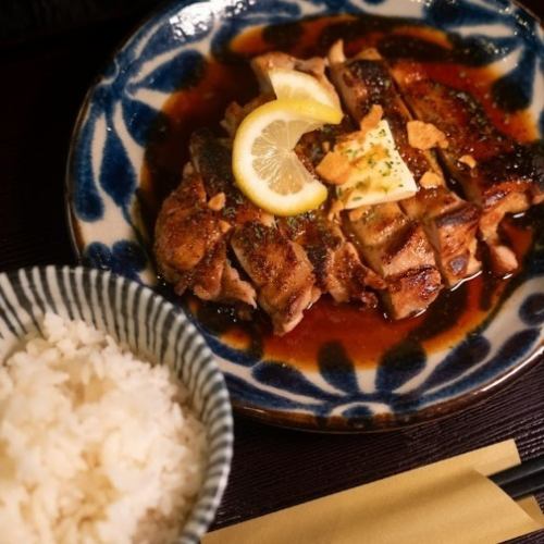 Chicken steak set meal ~garlic sauce~