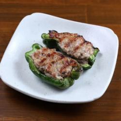 ピーマン肉詰め