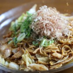 ホルモン焼きそば