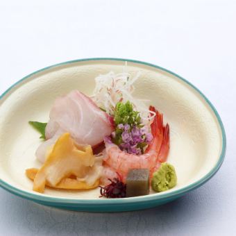 8月　昼懐石 　 6,600円