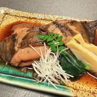月替わり定食　【4月　本日の魚の煮付け定食】