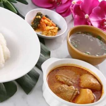 シンガポールチキンカレー飯