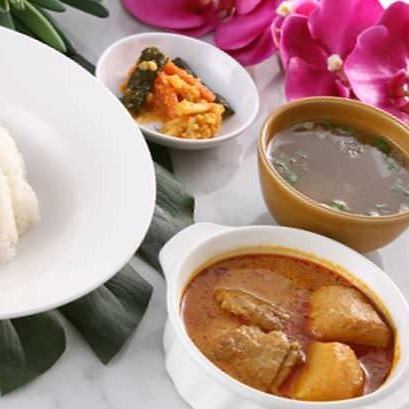 シンガポールチキンカレー飯