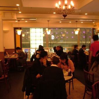 最大50名様までの貸切のご利用も承ります！本場を感じるお席を各種ご用意しております。