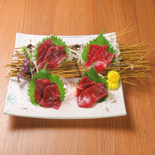 4 kinds of premium horse sashimi