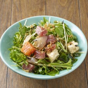 島嶼豆腐海鮮沙拉