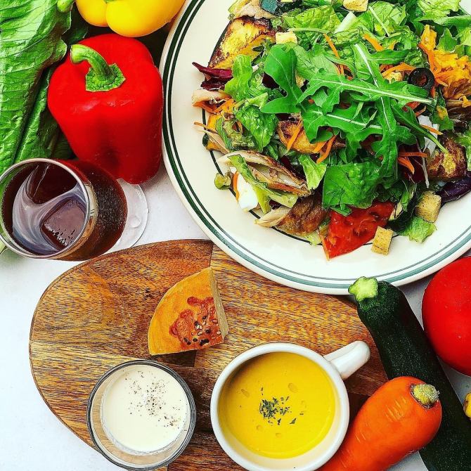 ランチ】平日限定～サラダランチセット～ | ガーデンテラス SYOCA ショウカ