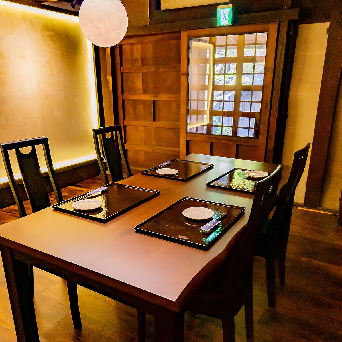 You can have a relaxing banquet in a private room in a Kyomachiya◎