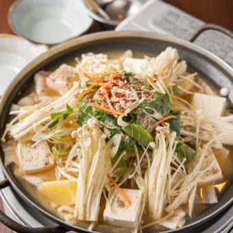 ～人気のチヂミやプルコギも入った全6品のコース料理～　4,000円（税込）コース