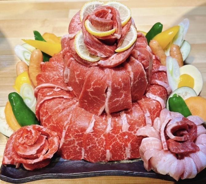 ◆◇お誕生日や記念日、歓送迎会に◇◆肉ケーキで大切な方のお祝いはいかがでしょうか♪