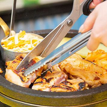 A restaurant where you can enjoy authentic samgyeopsal ◎Various courses are also available!