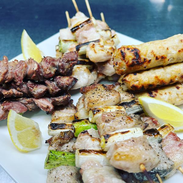 [Perfect match with alcohol! If you can't decide, try this!] Assorted grilled skewers (4 types)