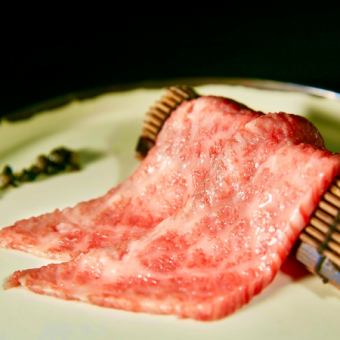 [Exquisite course] A5 rank Japanese black beef purchased as a whole.14 items in total