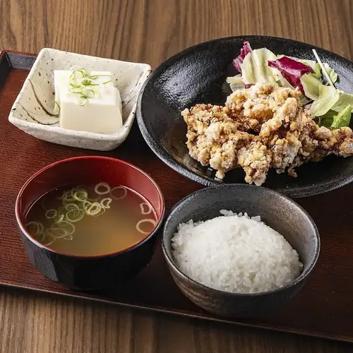 唐揚げ定食