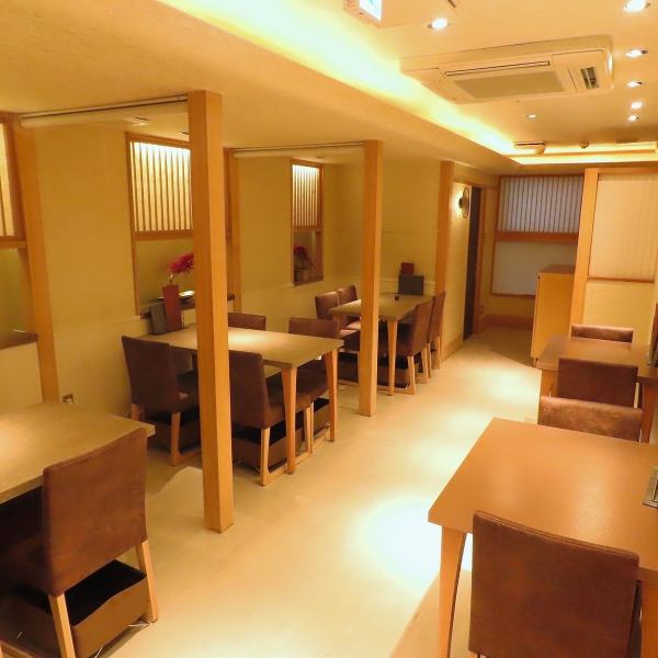 1Fは個室以外の席もございます。個室をご希望の際はお早めにご予約ください。