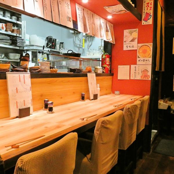 A counter seat full of liveliness that cooks in front of you.You can enjoy the liveliness of the shop the most ♪