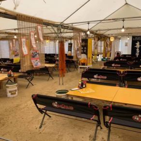 느긋하게 등받이가있는 벤치이므로 편안합니다 ♪