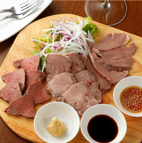 ★Excellent meat dishes cooked at low temperature to give you a raw sensation★