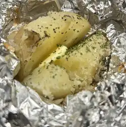 炭火じゃがバター