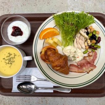 ★ Morning activities in Shin-Okubo ★ Secure your seat by reserving the hotel's [Morning Set] in advance!