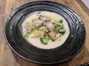 広島産カキのクリームソース