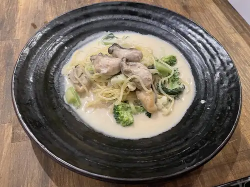 広島産カキのクリームソース