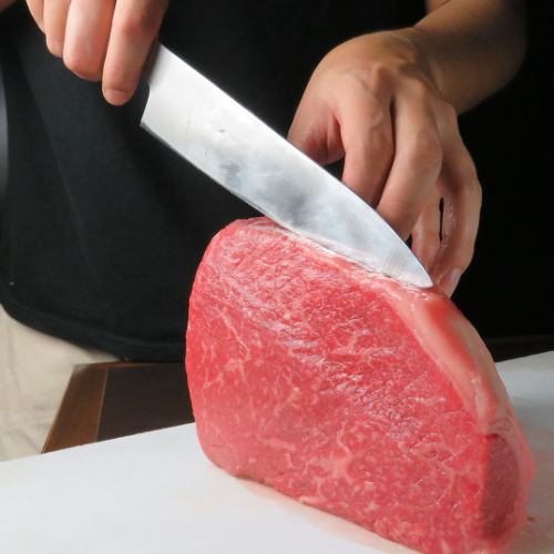 从材料的选择中...使用精心挑选的品牌牛肉“佐贺牛肉”。