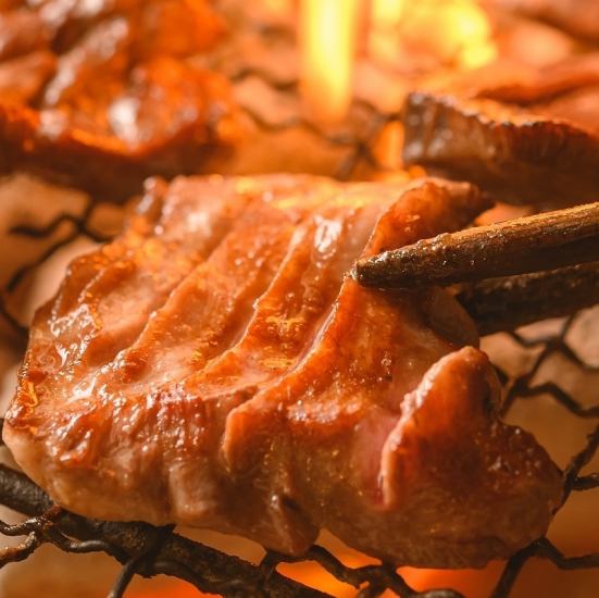 丁寧に手仕込みした牛たんです、ご友人やご家族・会社の方々とお楽しみください。