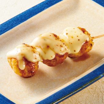 【串焼き】 チーズ鶏つくね（1串）