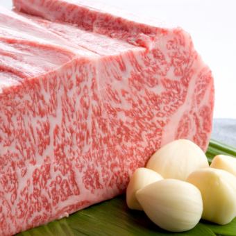 Special Japanese Black Beef Fillet Steak / Half (100g)