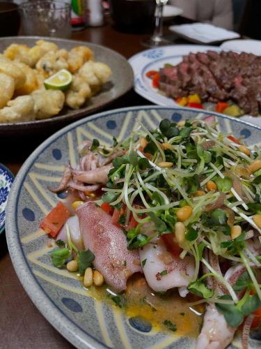 This is Restaurant Olivier 🇫🇷
We were closed for the summer, but we will be open as usual from July 31st.

We received many inquiries during the holidays, and we apologize for the times when we were unable to answer the phone.

Red sea urchin, Akashi octopus, flounder, pomfret, squid with roe (!), Awaji beef, and of course conger eel, conger eel, and onions.Such

There are many delicious things to eat on Awaji Island, but the watermelon and jagabee I ate by the sea were really tasty🍉😅

We will be open as usual during Obon!
We are gradually receiving reservations for the Obon holiday, so if you are considering visiting us, we recommend you make your reservation early.

Lunch available on the 1st 🍴
Only a few seats left for dinner △
Lunch will be available exclusively on the 2nd.

We are looking forward to your visit in August, where we will be serving dishes perfect for the hot summer 👨🏽‍🍳🍴🇫🇷

*•.•*•.•*•.•*•.•*•.•*•.•*•.•*•.•*•.•*•.•*•.•*

For online reservations, please visit the profile page.
Or click here⬇︎⬇︎⬇︎

https://resutaurant-olivier.owst.jp/

Restaurant Olivier
Restaurant Olivier

726-7 Fukushimacho, Takasaki City, Gunma Prefecture
027-388-0227
【business hours】
11:30-14:30(14:00L.O)
18:30-22:00(21:00L.O)
[Closed Days]
Every Wednesday, the 1st and 3rd Tuesday

#restaurantolivier
#Restaurant Olivier
#Olivier
#Takasaki French
#Gunma French
#vacation
#Awaji Island