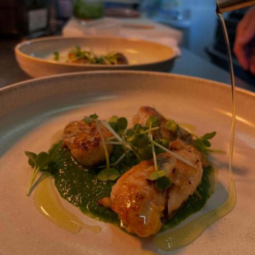 本日もご来店ありがとうございました🇫🇷

ランチでも好評の人参のポタージュ🥕
今日のコースには自家製のソーセージと。
クミン風味のポタージュなのでスパイスと相性が⭕️🤩

そしてラザニアも人気です！
気温が暖かくなりましたが、まだしばらくは続けますので是非どうぞ🍴🫠
週末暖かくなりそうですので、テラス席もおすすめです🤩

14日　ディナーお席残りわずかです△
15日　ディナー貸切営業となります🈵
今週もよろしくお願いします✨

*•.•*•.•*•.•*•.•*•.•*•.•*•.•*•.•*•.•*•.•*•.•*

ネット予約はプロフィール覧のホームページ、
又はこちらからどうぞ⬇︎⬇︎⬇︎

https://resutaurant-olivier.owst.jp/

Restaurant Olivier
レストラン　オリヴィエ

群馬県高崎市福島町726-7
027-388-0227 
【営業時間】
11:30-14:30（14:00L.O） 
18:30-22:00（21:00L.O）
【定休日】
毎週水曜日、第1.第3火曜日

#restaurantolivier 
#レストランオリヴィエ 
#オリヴィエ 
#高崎フレンチ 
#テラス席ランチ