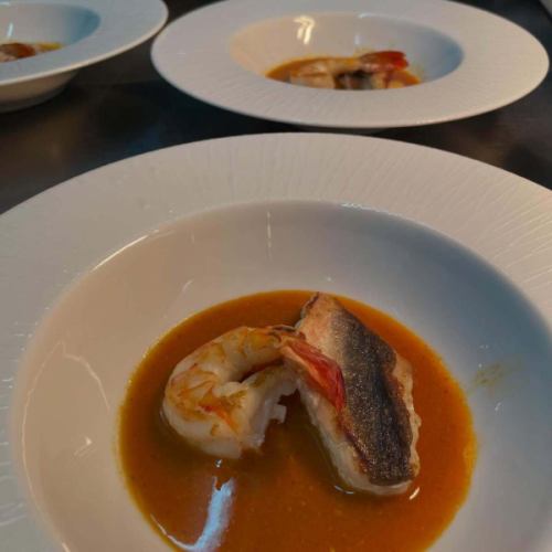 15일 밤에는 부이어베이스를 포함한 전 7접시의 코스 요리와
마에바시 Restaurant & Bar Full House 우에다 씨와 콜라보레이션 이벤트였습니다! 🍹
@restaurant_bar.fullhouse
거의 만석.많은 고객에게 내점 해 주셔서 감사합니다 ✨

마르쉐 토마루 씨의 딸기를 사용한 칵테일이 대인기였습니다 🍓🍓🍓
@maruche_tomaru
말씀해 주신 우에다 씨, 감사합니다 😌

이날은 따뜻하고 밤의 테라스석도 개방했습니다 ✨
점심 시간, 테라스 좌석 희망시 직원에게 말씀해주십시오.
삼연 휴무석이 있어요~🍋
예약, 내점 기다리고 있습니다😊

*•.•*•.•*•.•*•.•*•.•*•.•*•.•*•.•*•.•*•.•*•.•*

인터넷 예약은 프로필보기 홈페이지,
또는 여기에서 부디 ⬇︎⬇︎⬇︎

https://resutaurant-olivier.owst.jp/

Restaurant Olivier
레스토랑 올리비에

군마현 다카사키시 후쿠시마초 726-7
027-388-0227
【영업 시간】
11:30-14:30(14:00L.O)
18:30-22:00(21:00L.O)
【정기 휴일】
매주 수요일, 제1. 제3 화요일

#restaurantolivier
#레스토랑올리비에
#올리비에
#콜라보
#감사합니다