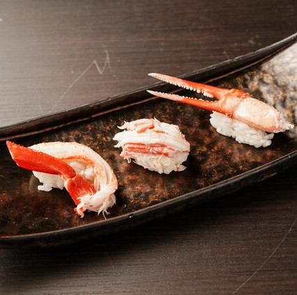 Crab nigiri (6 pieces)