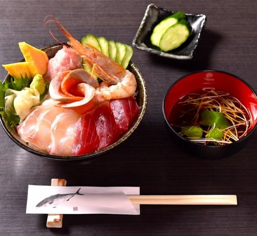 海鮮丼