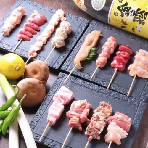 ≪自慢の串焼き≫炭火で仕上げる!「おまかせ五種/十種」