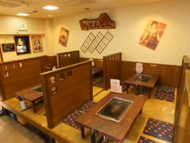 最大宴会収容人数36名様。貸切でのご利用は20名様～。