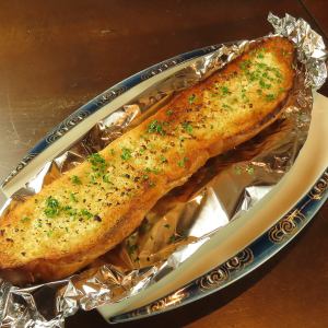 ロング背徳ガーリックトースト