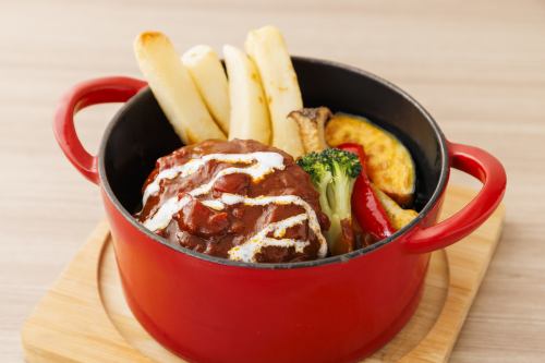 Braised Hamburger with chunky vegetables