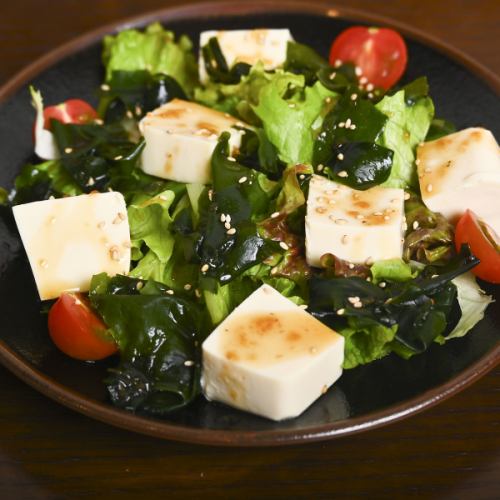 わかめと豆腐のサラダ(青しそ)