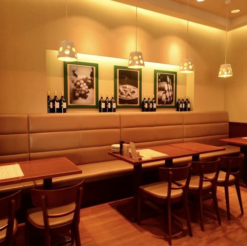 夜はワインを愉しむバル♪