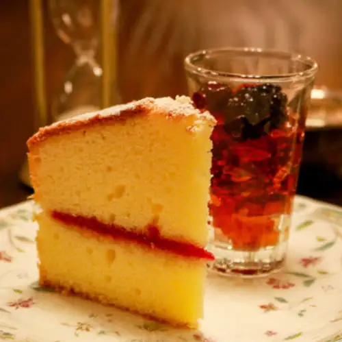 We offer a variety of cakes.